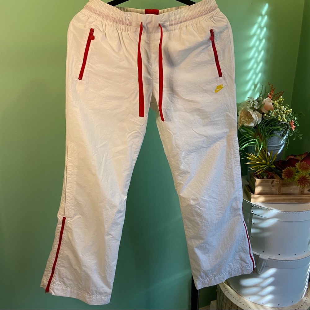 Nike 90s windbreaker jogging pant kids